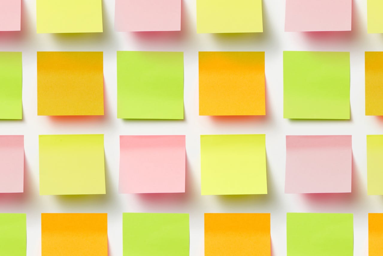 A wall of post-it notes all looking the same